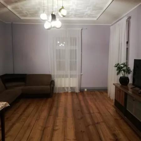 Pils Ielas Apartamenti Kandava Exterior photo