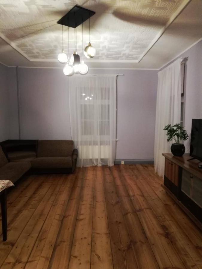 Pils Ielas Apartment *